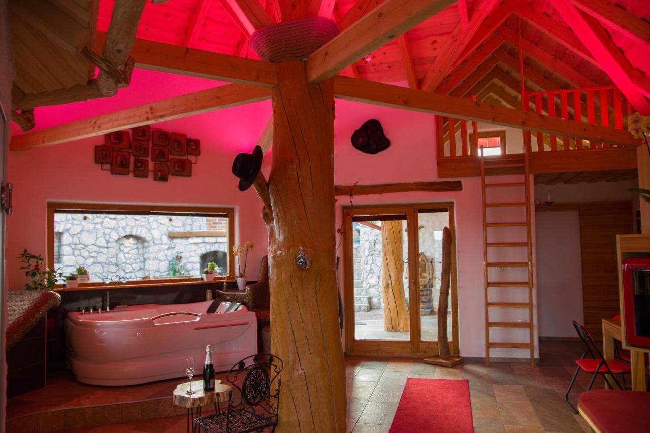 Ferienwohnung Secret Wellness Bodonci Exterior foto